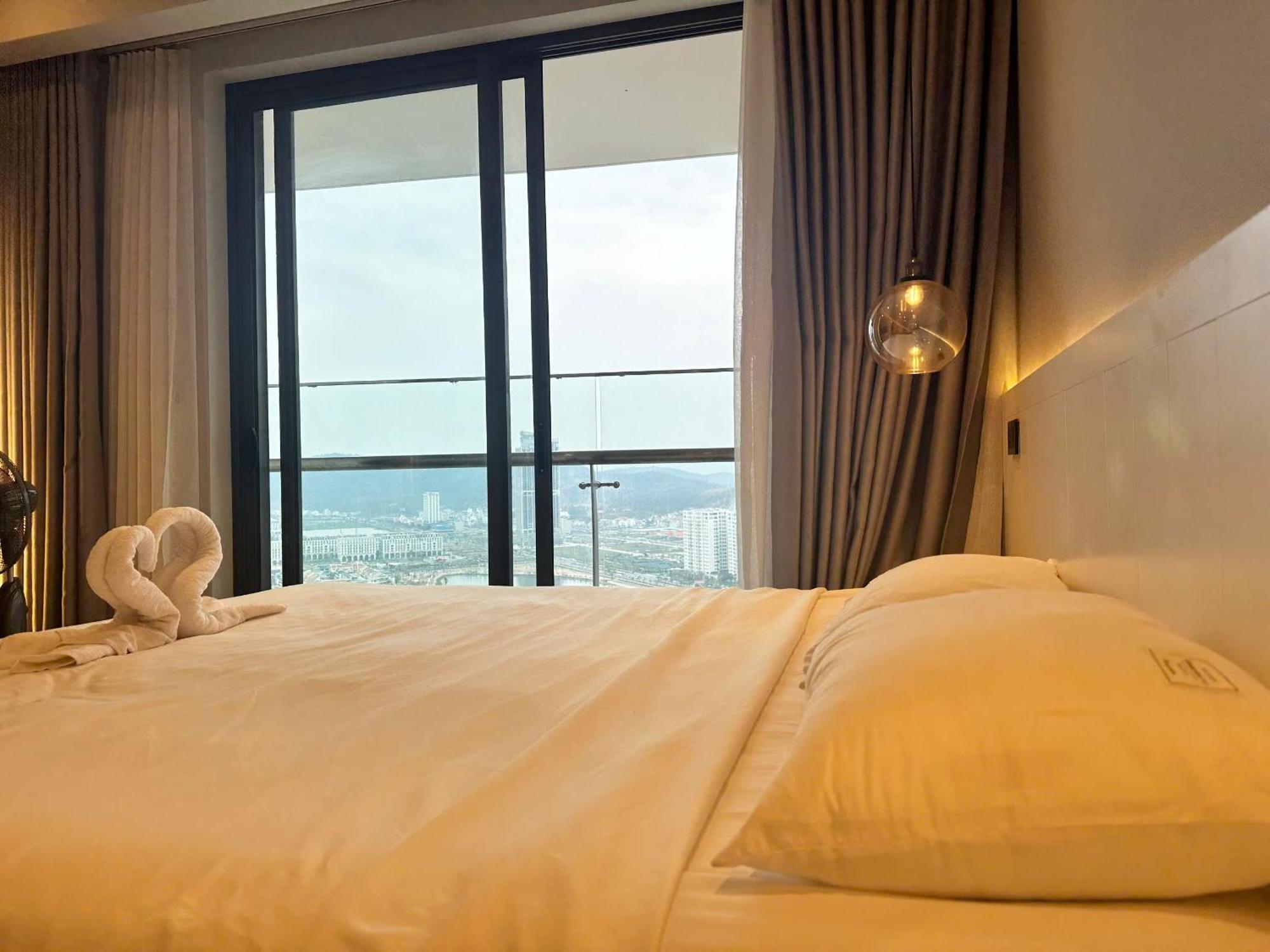 Comzy Ha Long Homestay 外观 照片